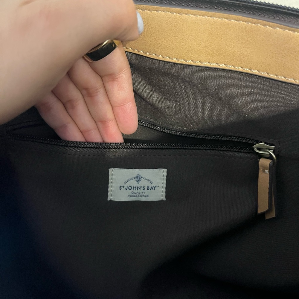 St. John’s Bug Purse - Picture 5 of 6